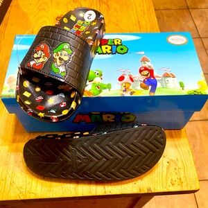 Super Mario shoes Brand New in the box size 2
